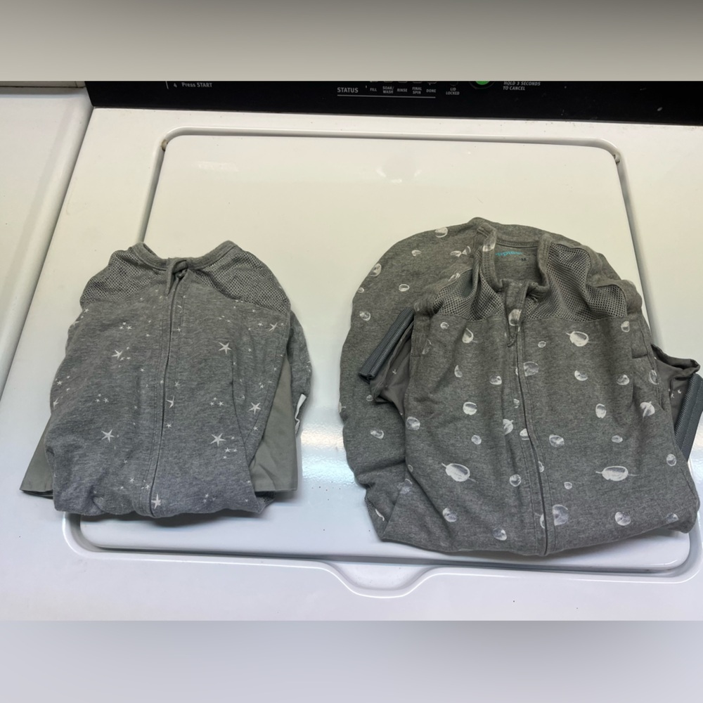 Small and Medium Sleep sack - happiest baby for snoo